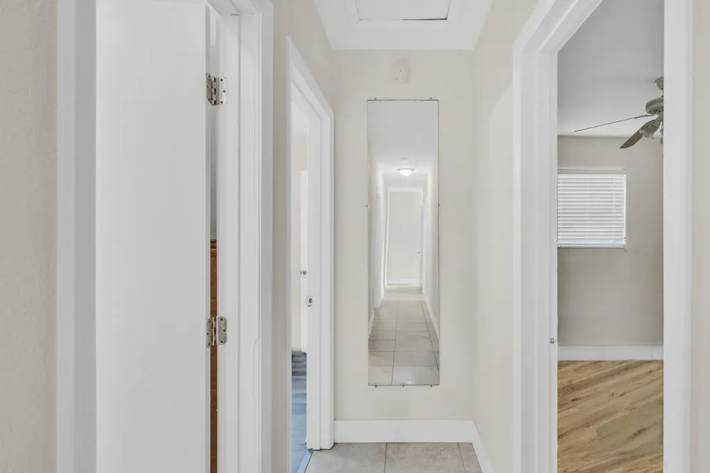 301 N 65th Way Hollywood FL 33024