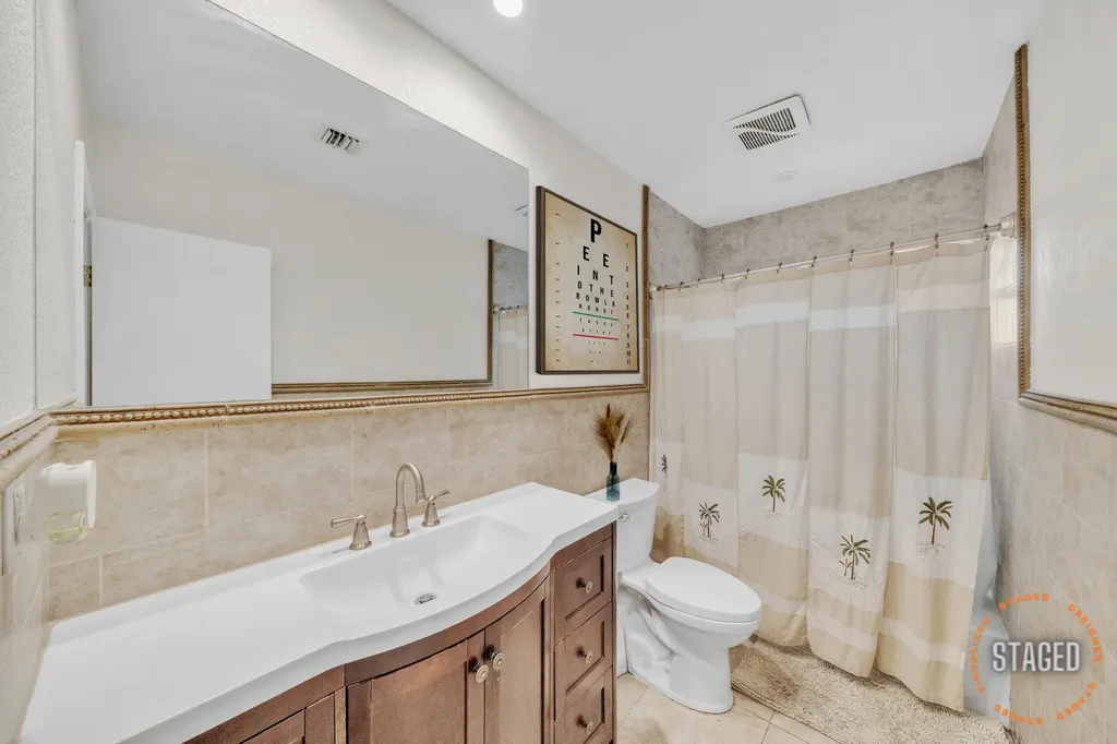301 N 65th Way Hollywood FL 33024