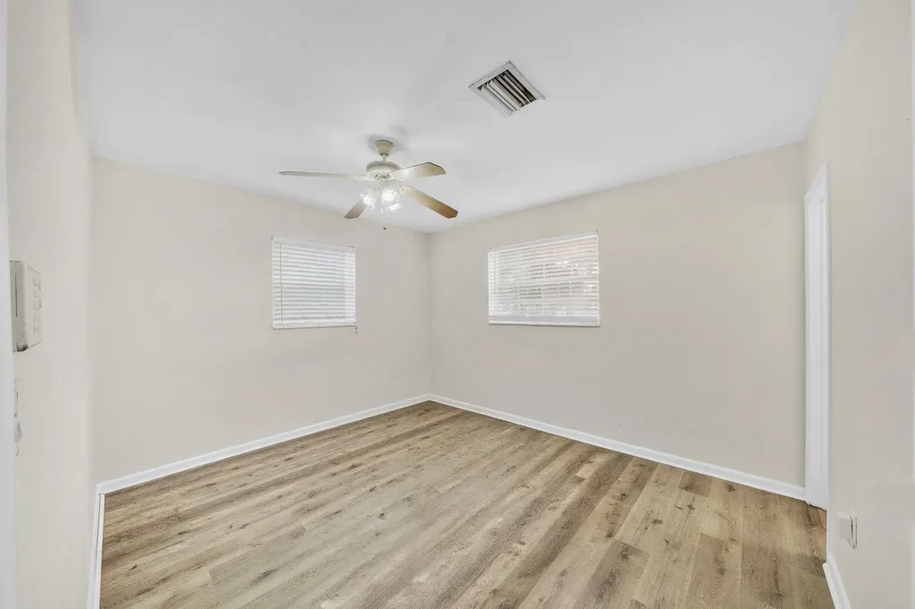 301 N 65th Way Hollywood FL 33024