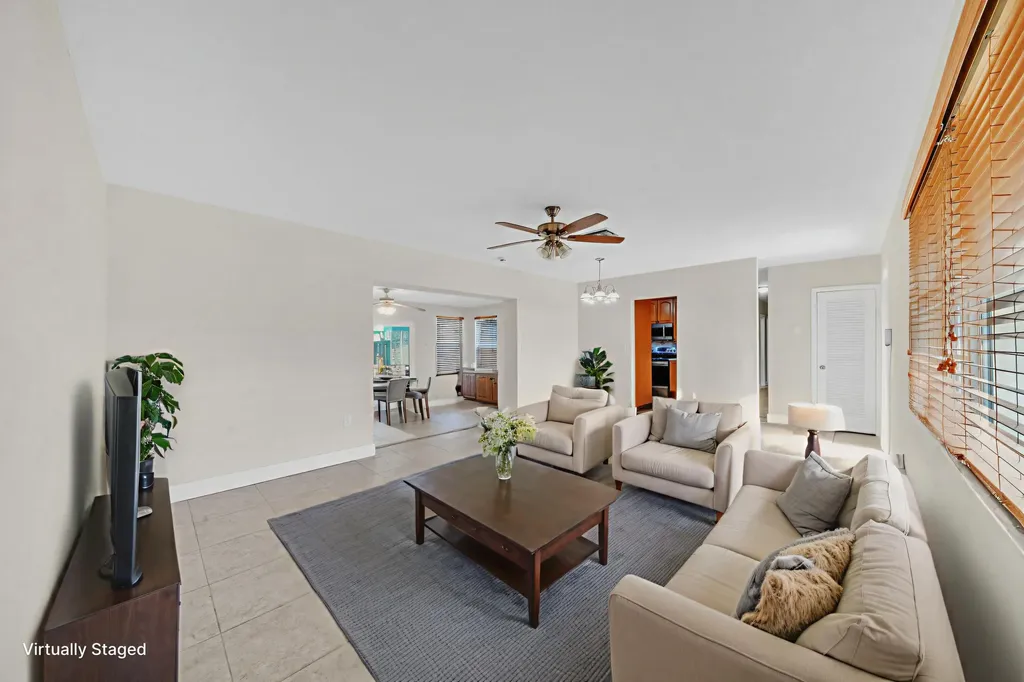 301 N 65th Way Hollywood FL 33024