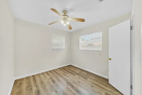 301 N 65th Way Hollywood FL 33024