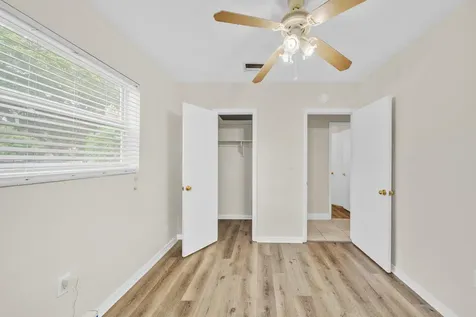301 N 65th Way Hollywood FL 33024