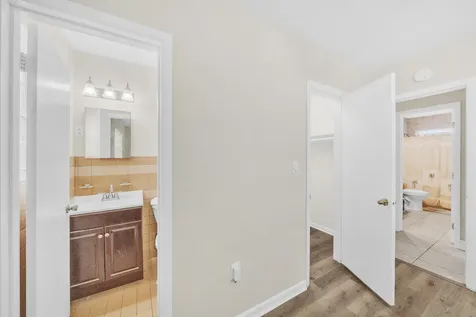 301 N 65th Way Hollywood FL 33024