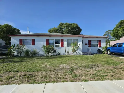 814 42nd Street West Palm Beach FL 33407