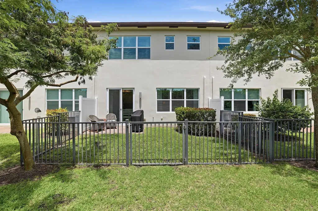4779 Navali Drive Lake Worth FL 33467