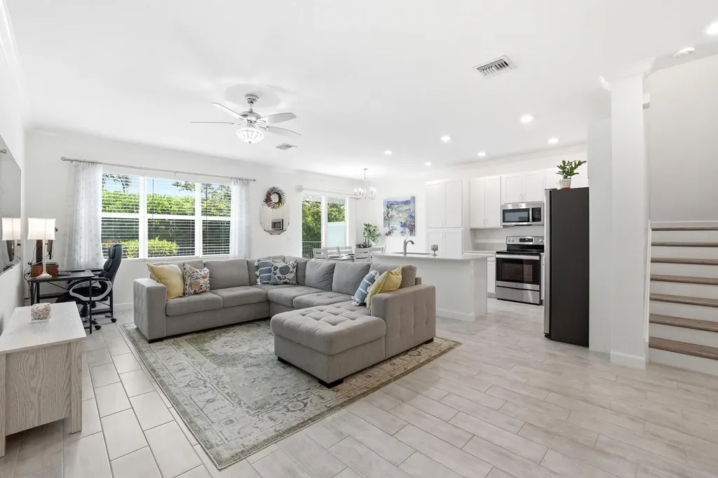 4779 Navali Drive Lake Worth FL 33467