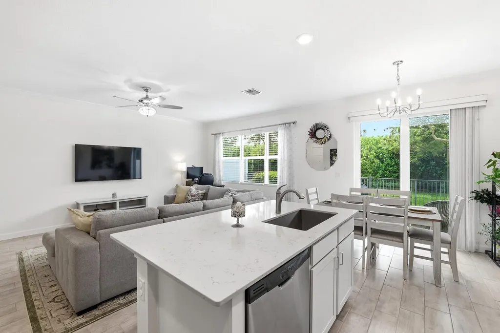 4779 Navali Drive Lake Worth FL 33467