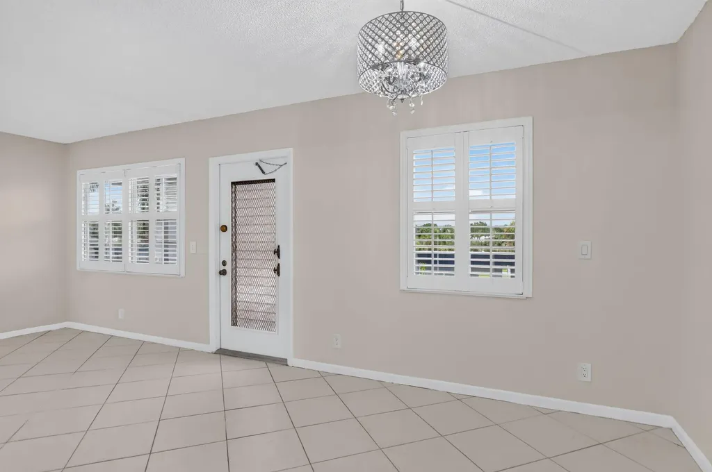3057 Yarmouth C Boca Raton FL 33434