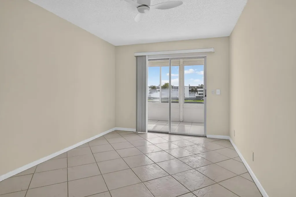3057 Yarmouth C Boca Raton FL 33434