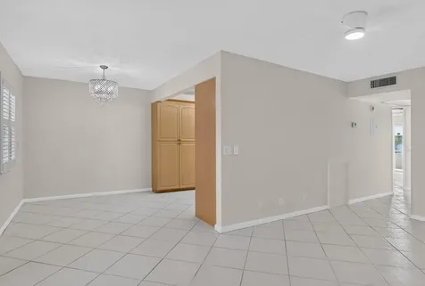 3057 Yarmouth C Boca Raton FL 33434