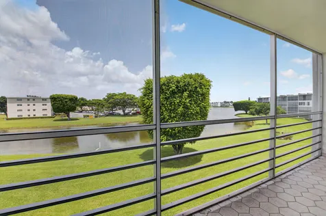 3080 Cornwall D Boca Raton FL 33434