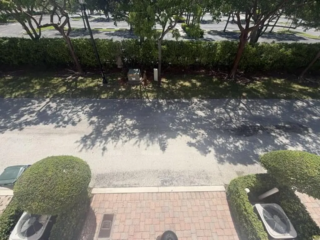 8288 NW 9th Avenue Boca Raton FL 33487