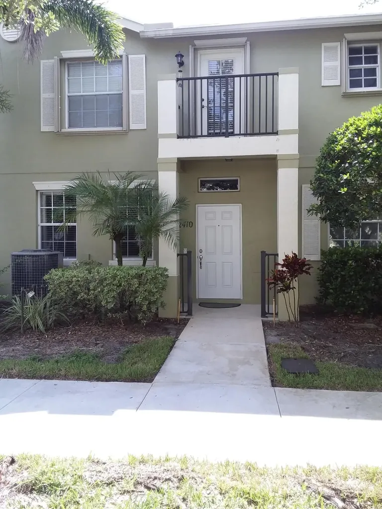 2410 SE Union Park Drive Port St Lucie FL 34952