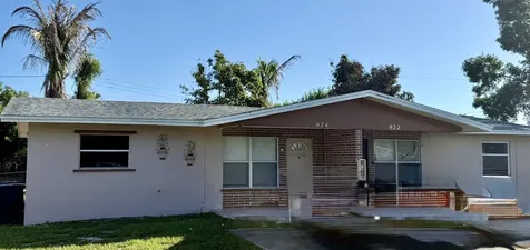 924 Skylark Drive Fort Pierce FL 34982