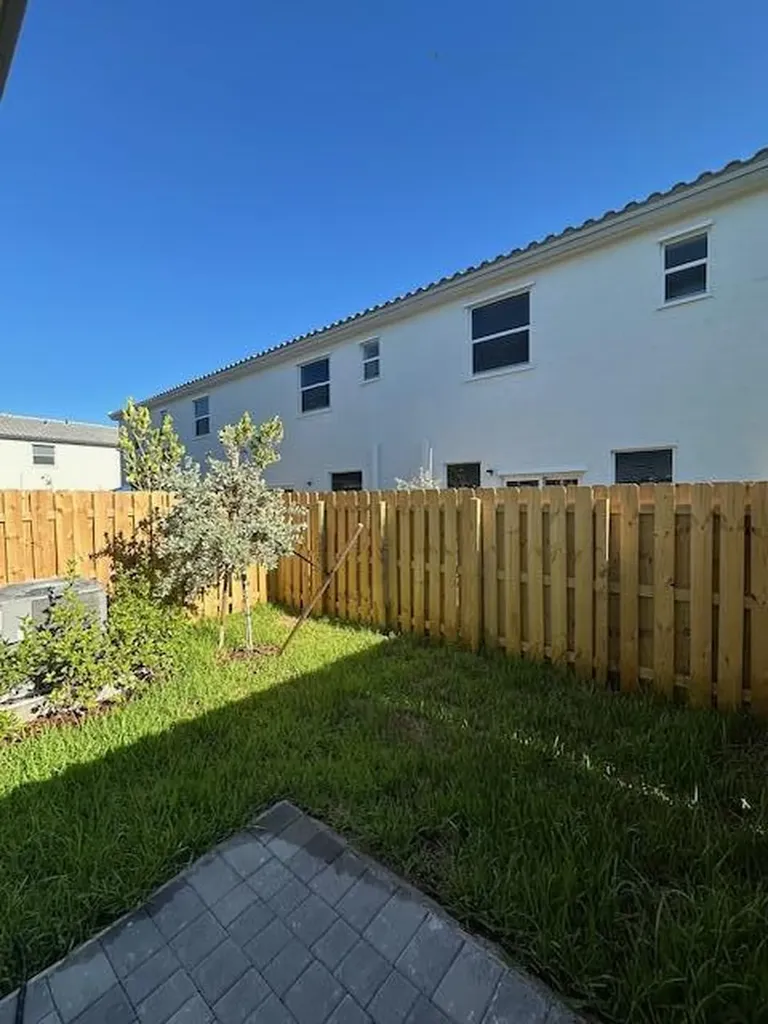 1154 SE 2 Street Florida City FL 33034