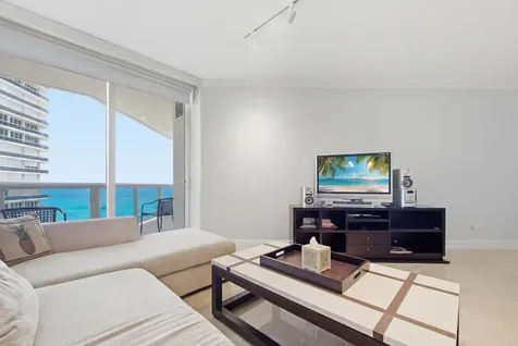 9595 Collins Avenue Surfside FL 33154