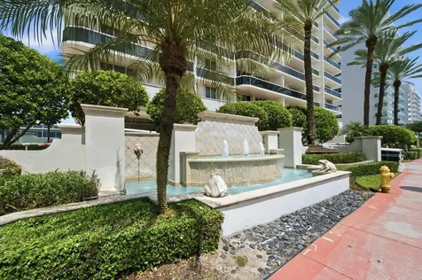 9595 Collins Avenue Surfside FL 33154