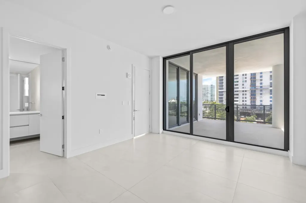 305 Briny Avenue Pompano Beach FL 33062