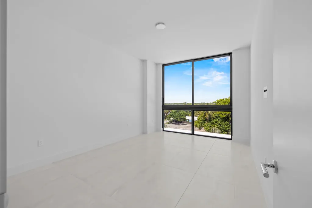 305 Briny Avenue Pompano Beach FL 33062