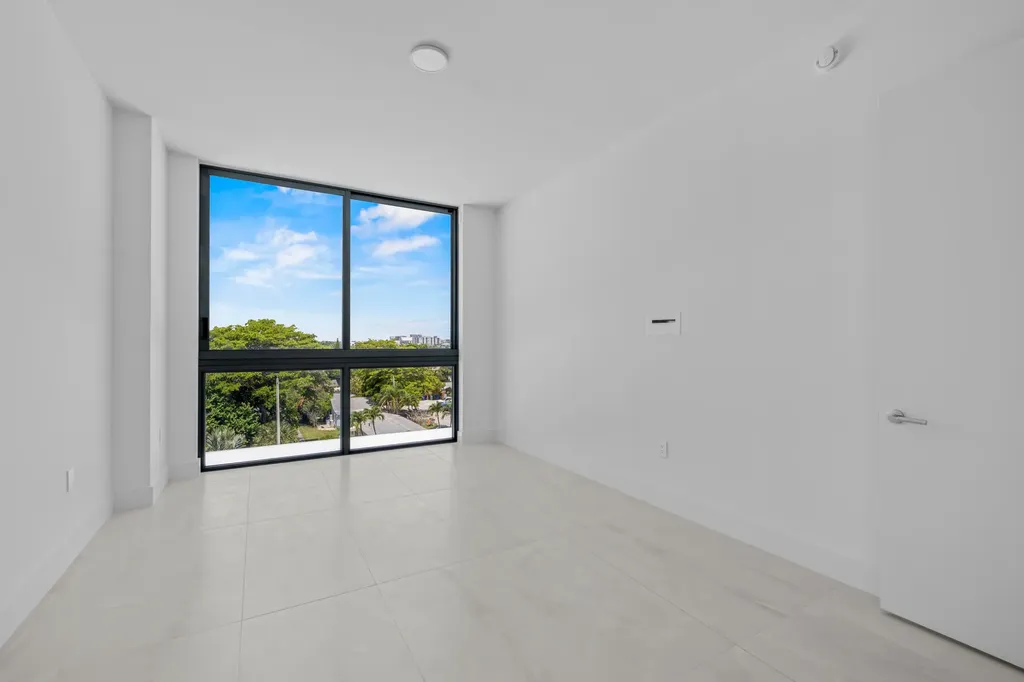 305 Briny Avenue Pompano Beach FL 33062