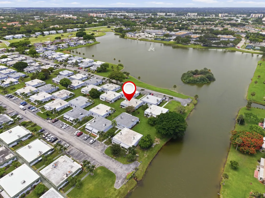 30 Waterford B Way Delray Beach FL 33446