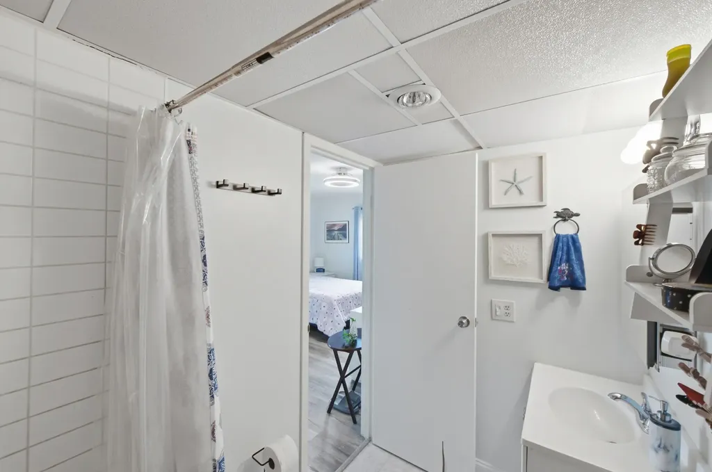 30 Waterford B Way Delray Beach FL 33446
