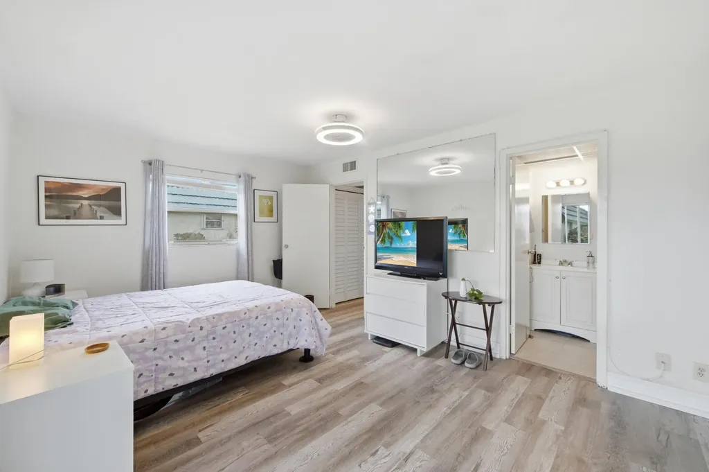 30 Waterford B Way Delray Beach FL 33446