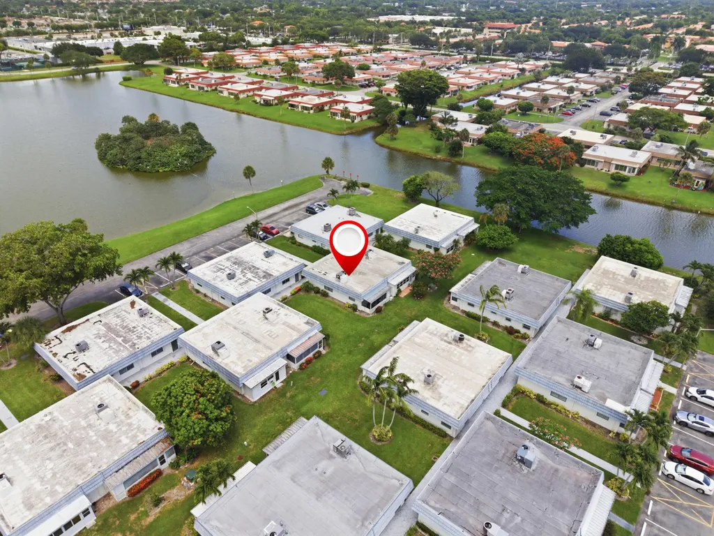 30 Waterford B Way Delray Beach FL 33446