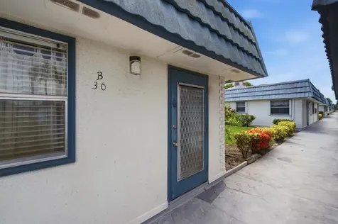 30 Waterford B Way Delray Beach FL 33446