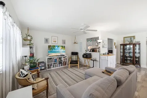 30 Waterford B Delray Beach FL 33446