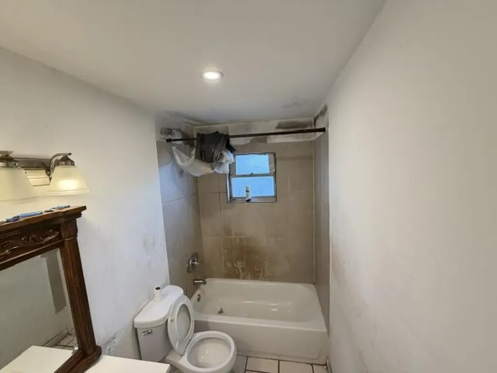 714 S H Street Lake Worth Beach FL 33460