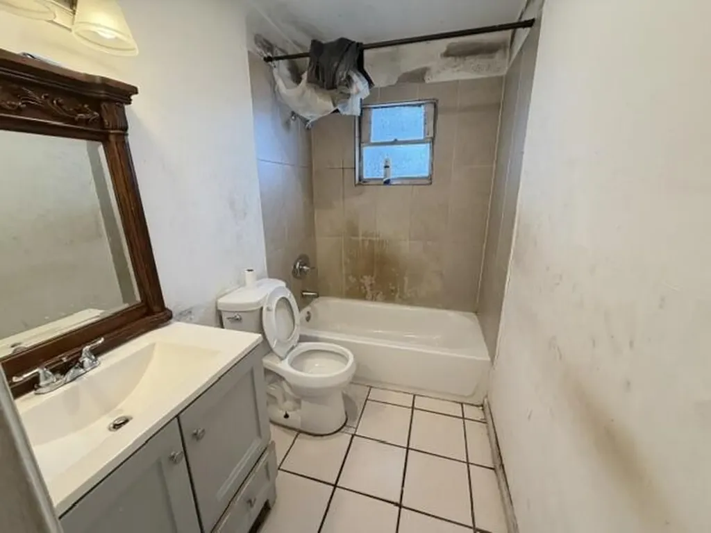 714 S H Street Lake Worth Beach FL 33460