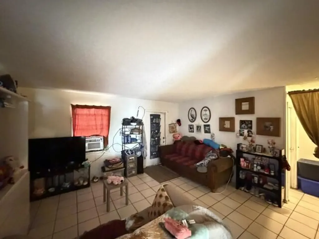 714 S H Street Lake Worth Beach FL 33460