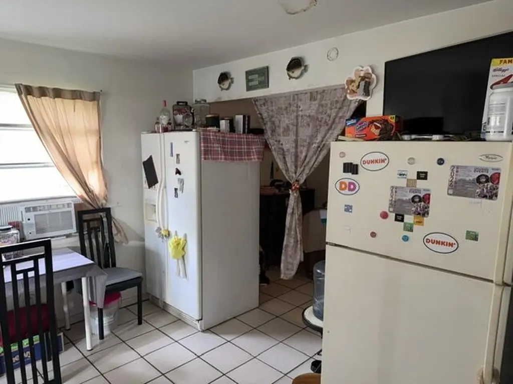 714 S H Street Lake Worth Beach FL 33460