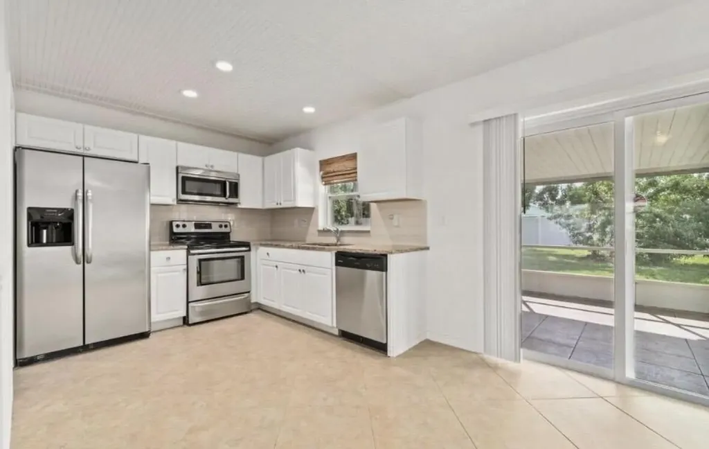 772 SE Thornhill Drive Port St Lucie FL 34983