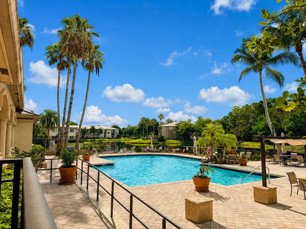 600 Crestwood Court N Royal Palm Beach FL 33411