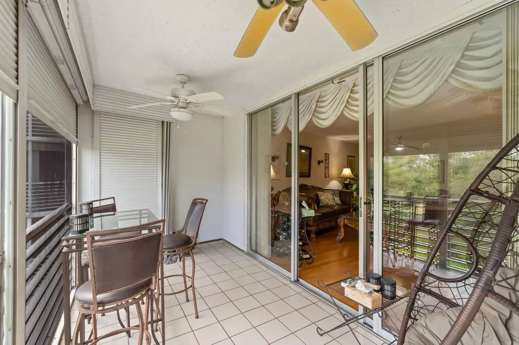 625 Oaks Drive Pompano Beach FL 33069