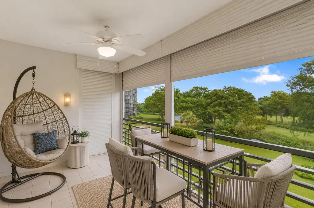 625 Oaks Drive Pompano Beach FL 33069