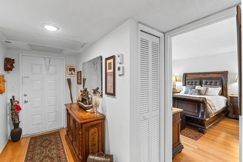 625 Oaks Drive Pompano Beach FL 33069