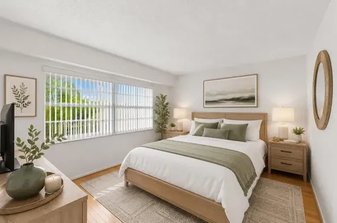 625 Oaks Drive Pompano Beach FL 33069