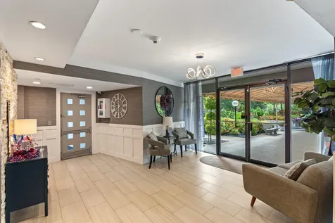625 Oaks Drive Pompano Beach FL 33069