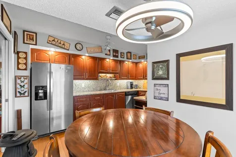 625 Oaks Drive Pompano Beach FL 33069