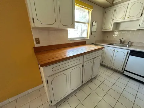 137 Saxony C Terrace Delray Beach FL 33446