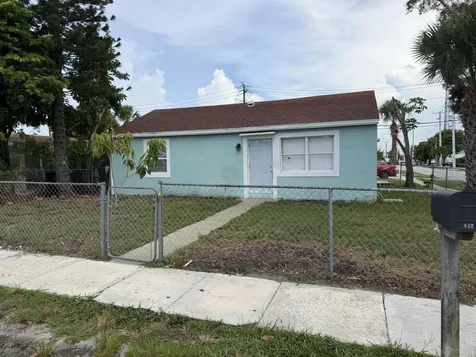 442 Winters Street West Palm Beach FL 33405