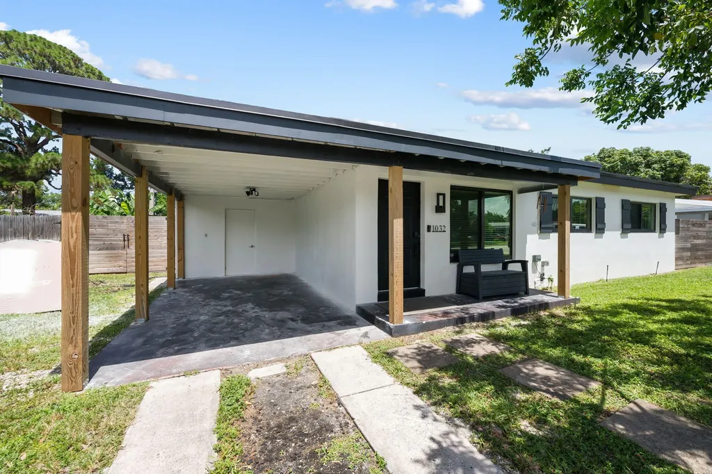 1032 SW 1st Terrace Pompano Beach FL 33060