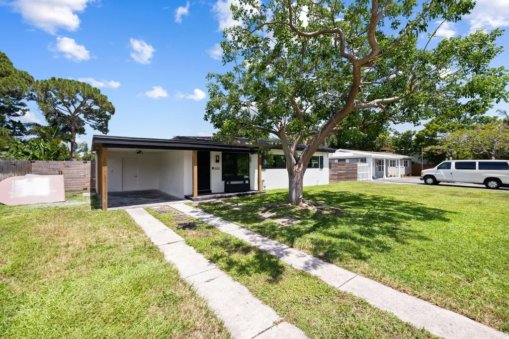 1032 SW 1st Terrace Pompano Beach FL 33060