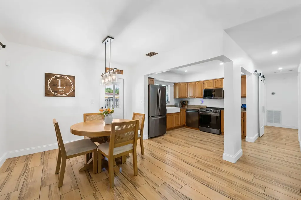 1032 SW 1st Terrace Pompano Beach FL 33060