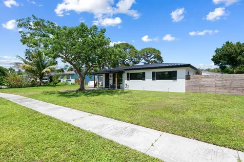 1032 SW 1st Terrace Pompano Beach FL 33060