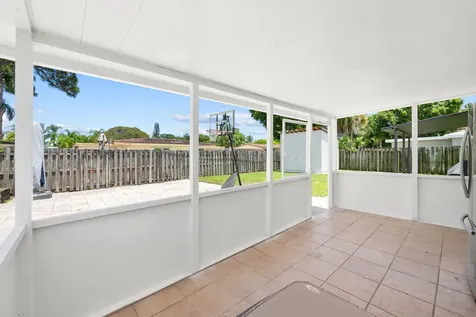 1032 SW 1st Terrace Pompano Beach FL 33060