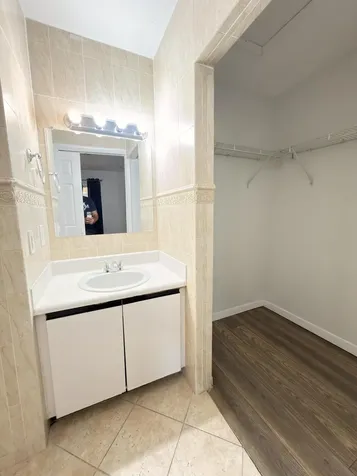 15605 SW 74th Circle Drive Miami FL 33193